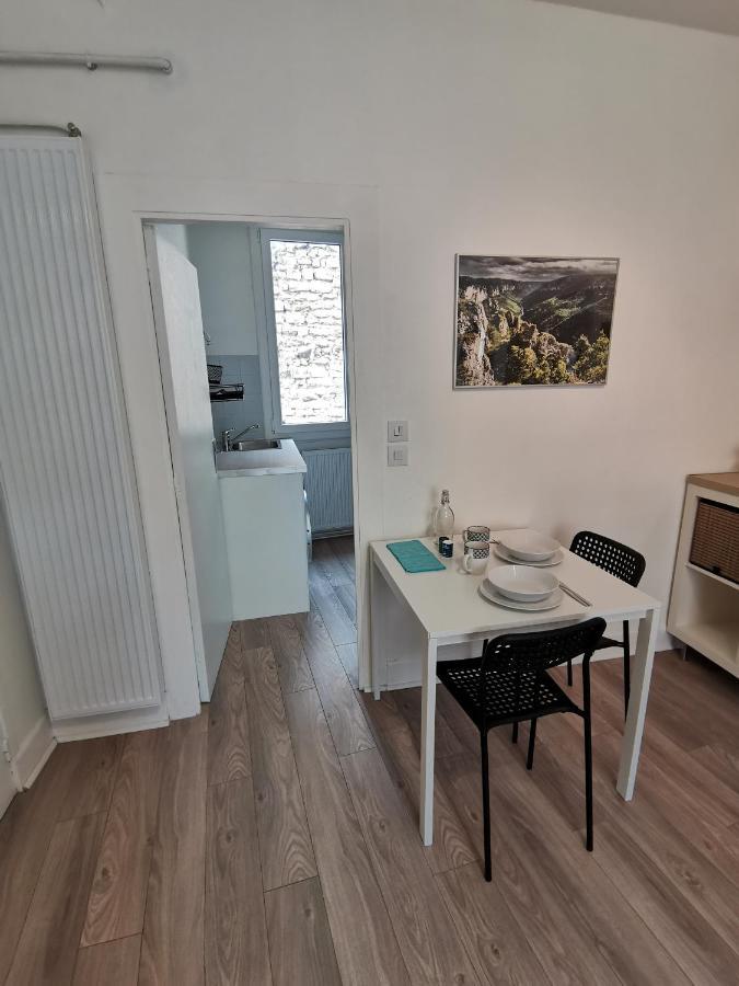 Anemone - Studio Tout Confort En Centre Ville Millau Eksteriør bilde